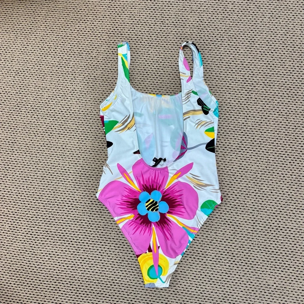 Gucci Women’s swimsuit - Picture 2 of 3